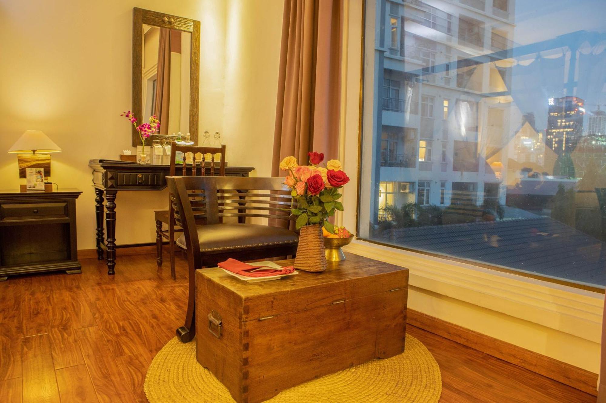 La Rose Suites Phnom Penh Luaran gambar